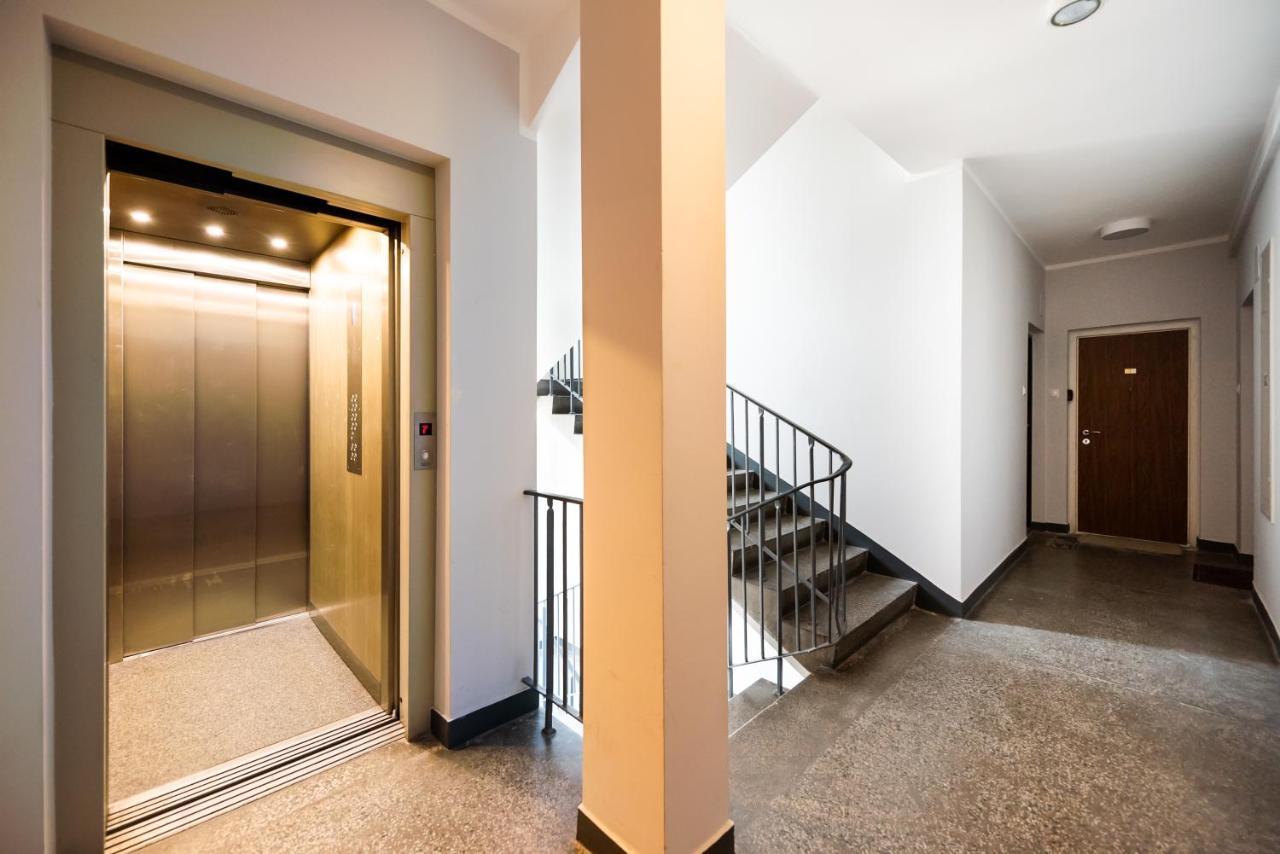 Remarkable City Centre Apartment Varşova Dış mekan fotoğraf