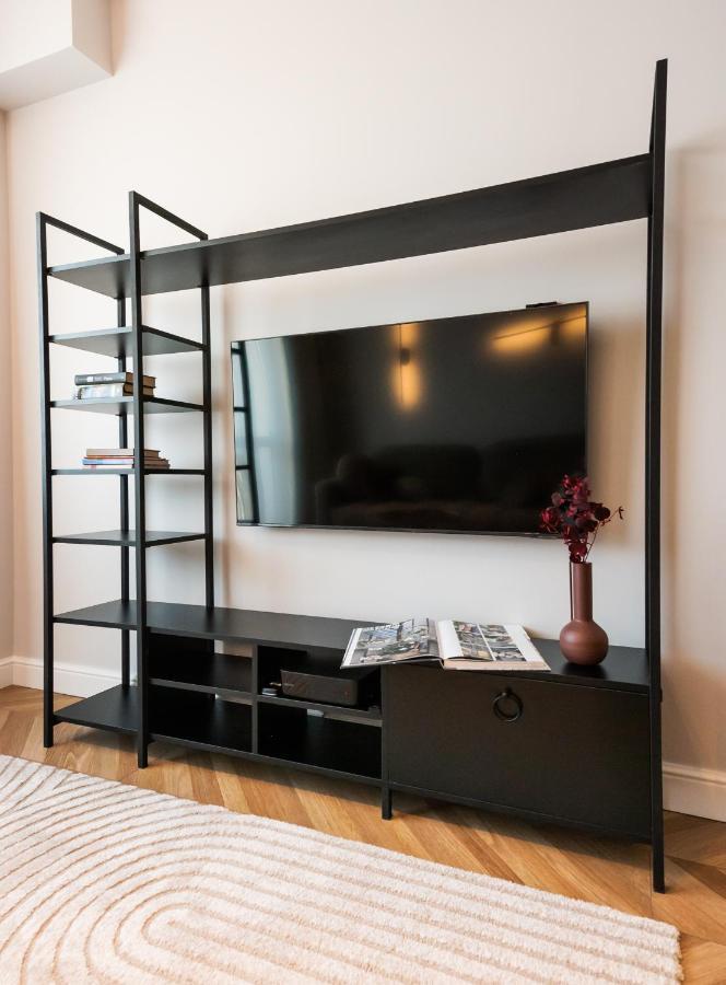 Remarkable City Centre Apartment Varşova Dış mekan fotoğraf