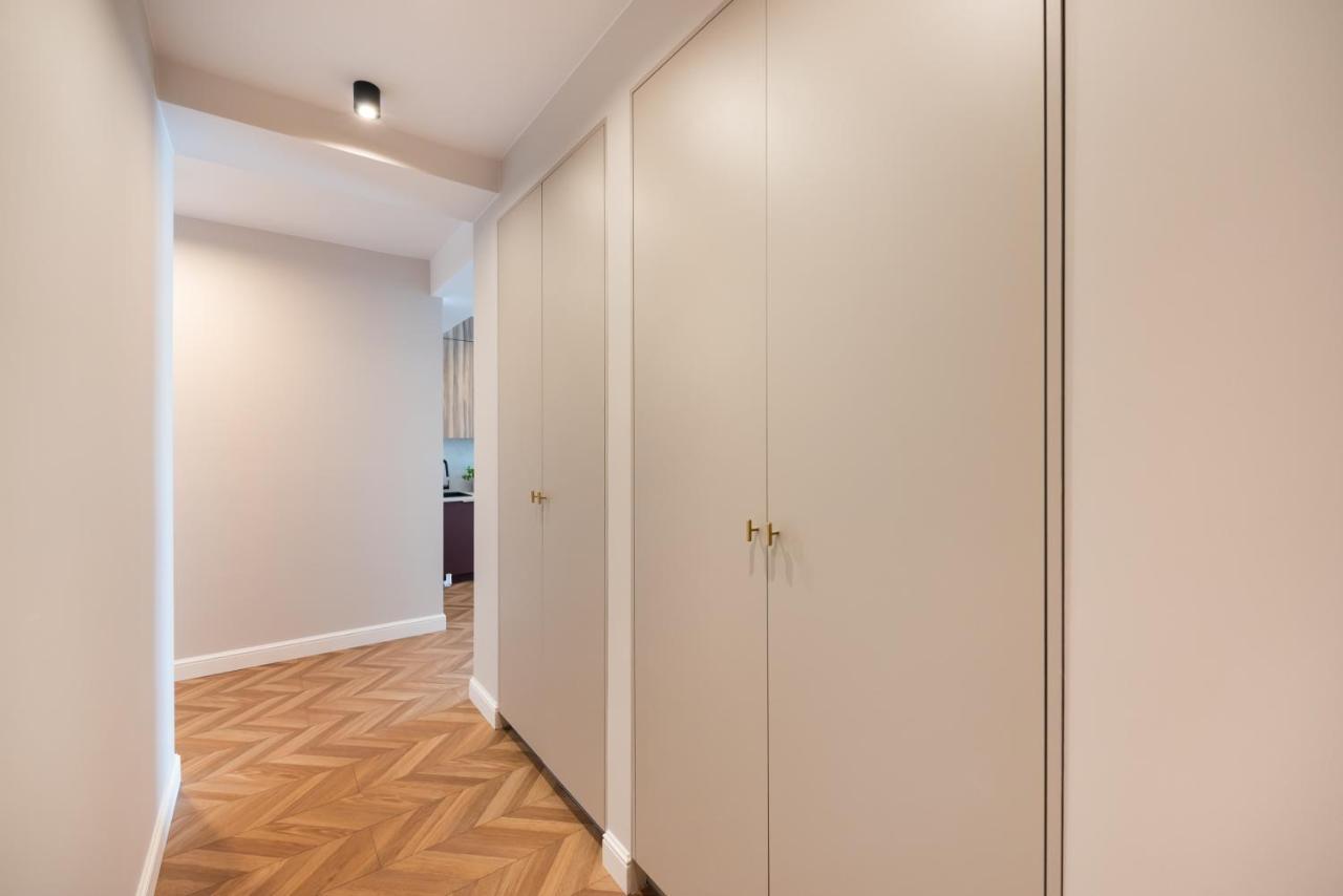Remarkable City Centre Apartment Varşova Dış mekan fotoğraf